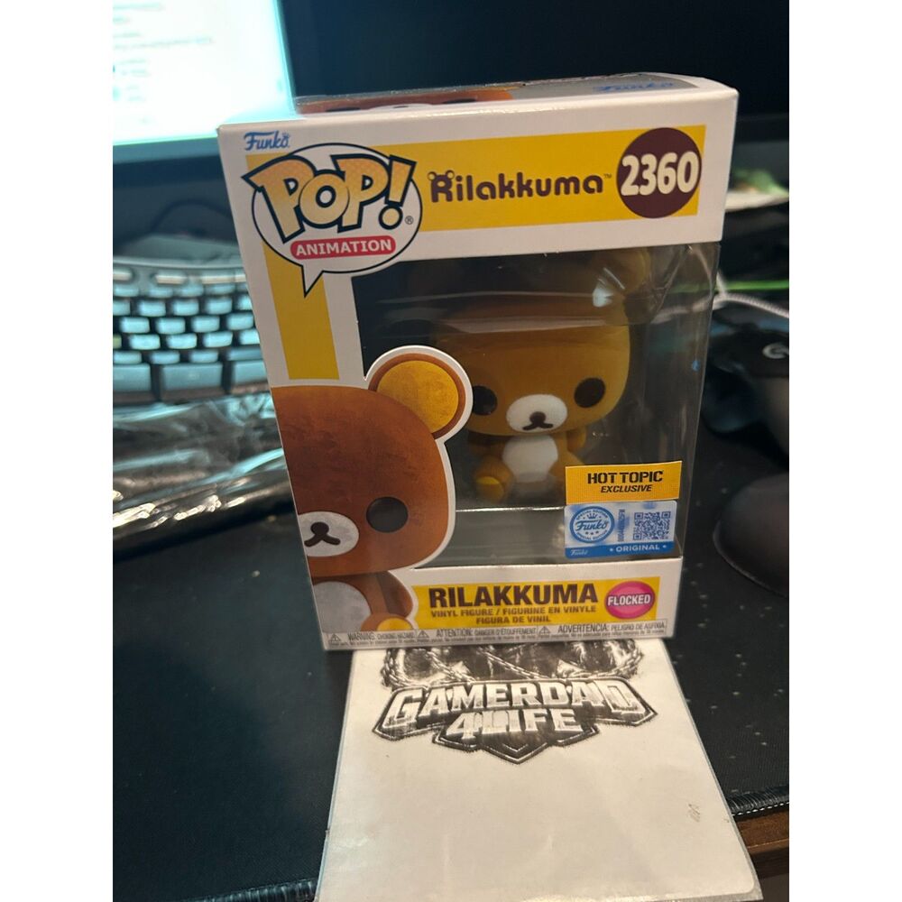Funko Pop! Animation Rilakkuma (Flocked) Hot Topic Exclusive # 2360 in protector